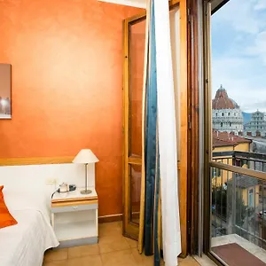 Roma 3*, Пиза Италия